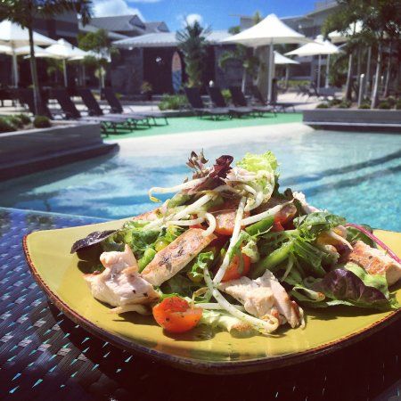 Plantation Bar & Restaurant