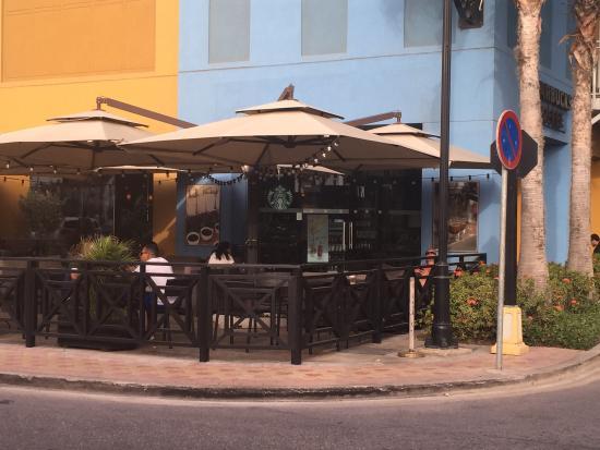 Starbucks Curacao
