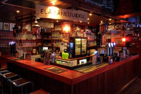 Uitto Pub