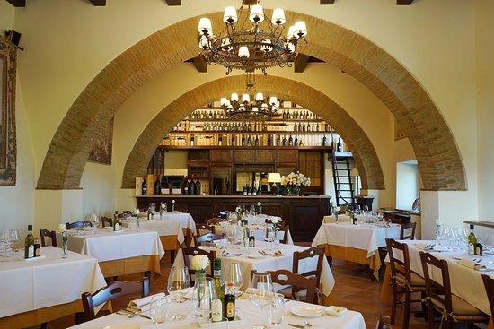 Castello Banfi La Taverna