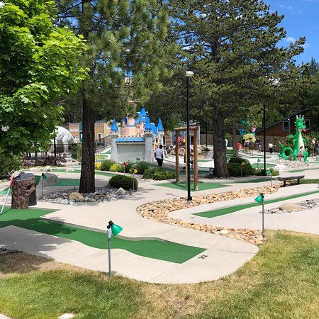 Magic Carpet Golf