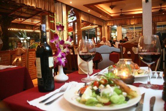 Karlsson Restaurant & Steak House