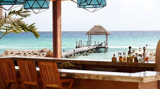 Coral Grill & Bar by Viceroy