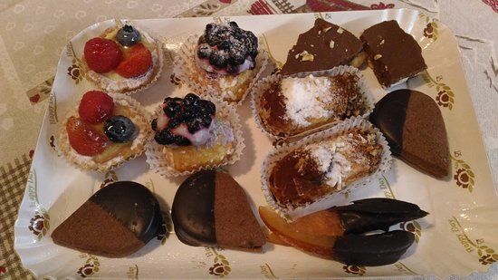 Pasticceria Croquembouche