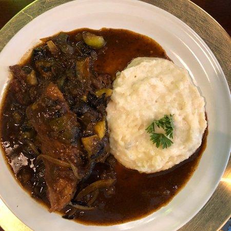 Latinos Restaurante