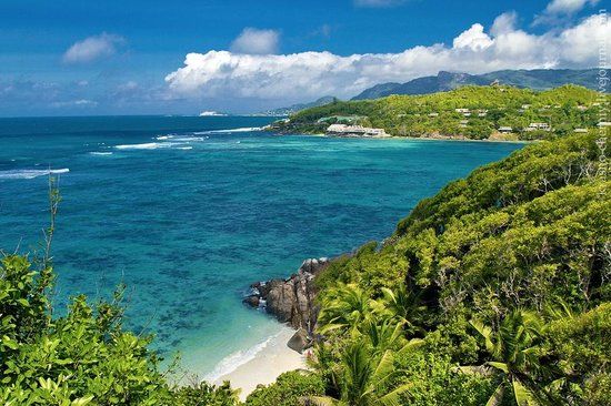 Moyenne Island