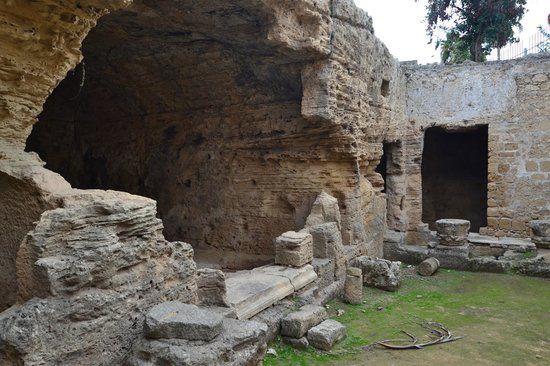 Agia Solomoni Catacomb