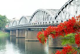 Trang Tien-broen