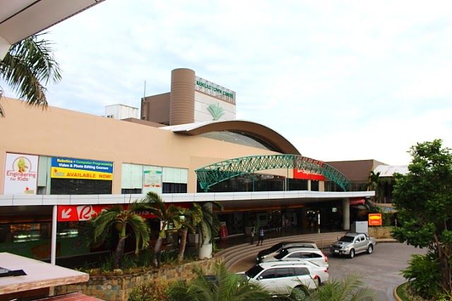 Banilad Town Centre