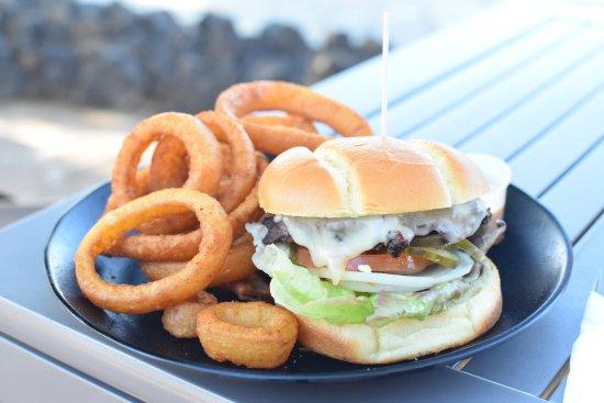 Lagoon Grill at Hilton Waikoloa