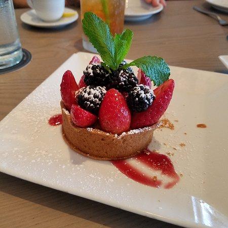 Latitudes Restaurant