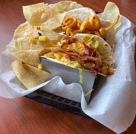 Kahuna Bar & Grill