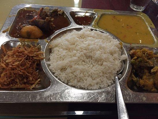 New Parijat Restaurant