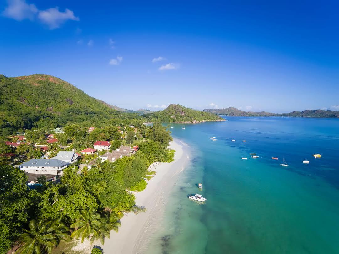 Anse Volbert Village