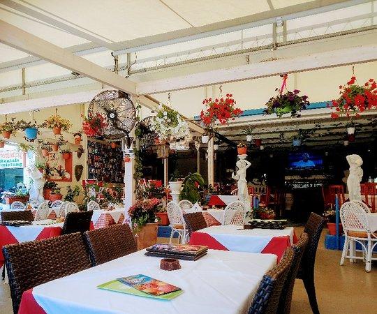Mythos Taverna