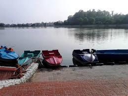 Lake Paradise