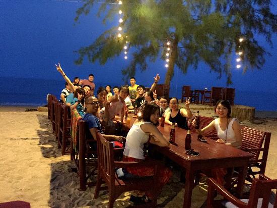 Boom Boom Restaurant & Bar