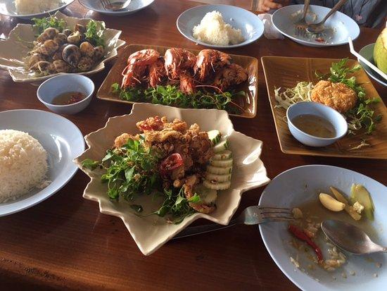 Chom Lom Seafood