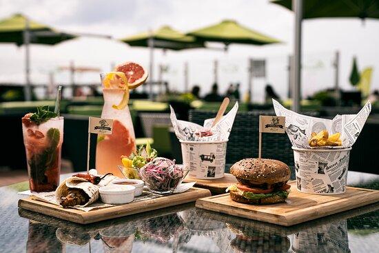 Beach Bar & Grill