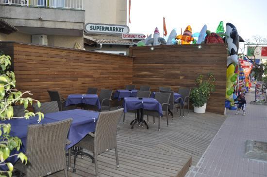 BEACH Restaurant Pizzeria