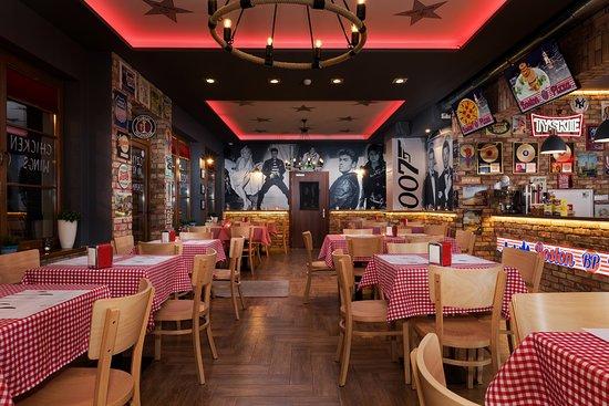 Boston Pizza
