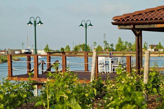 Lake Taverna