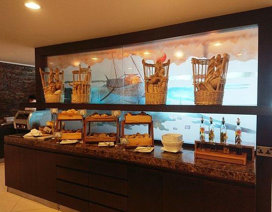 Al Meena Restaurant