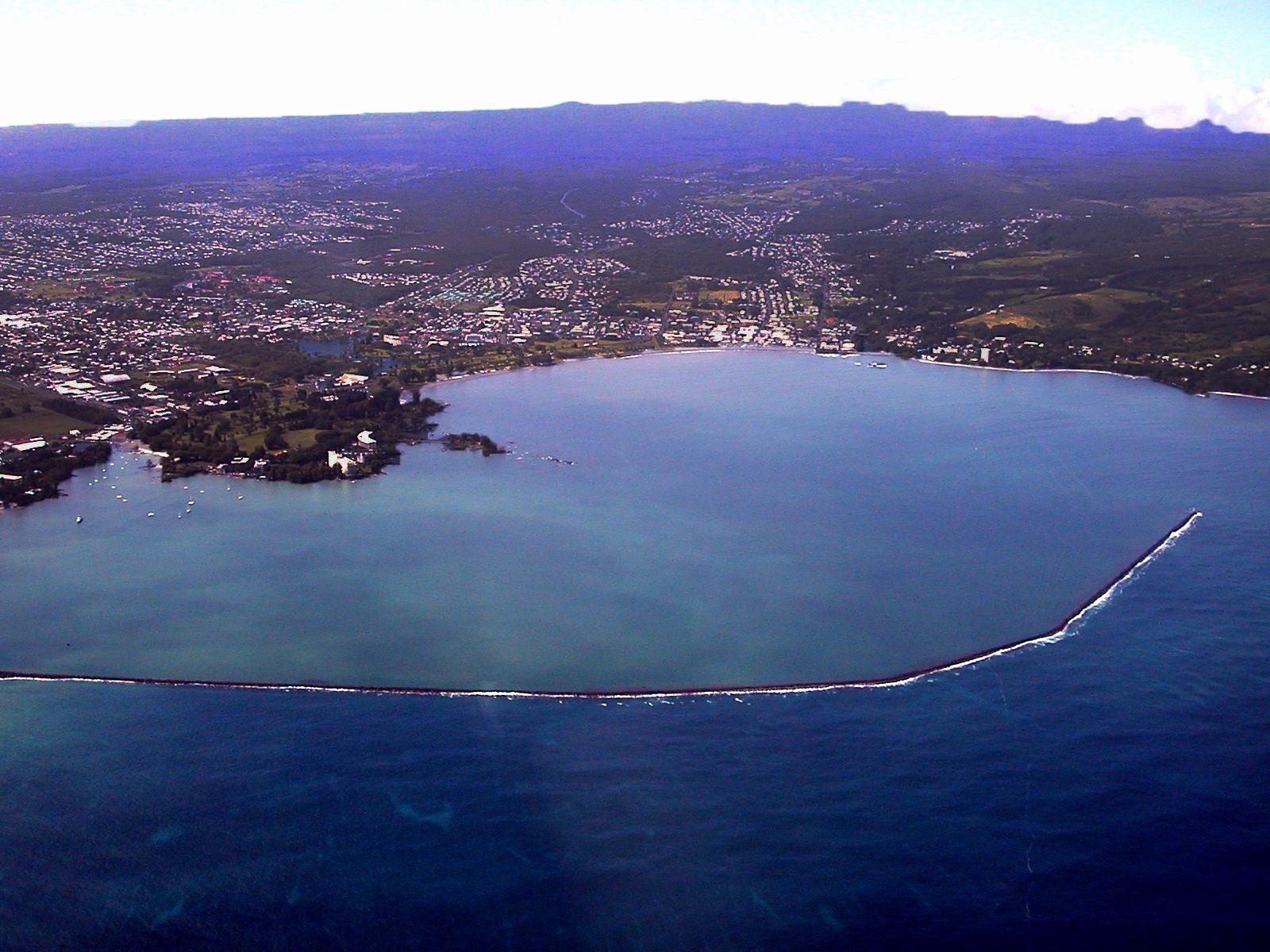 Hilo Bay