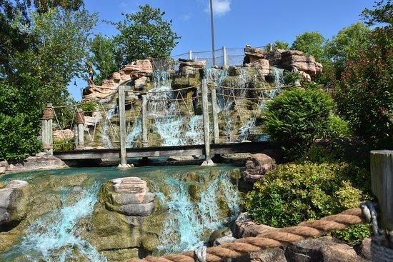 Pirate's Cove Adventure Golf