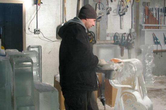 Sculpted Ice Works Factory and Ice Harvest Museum