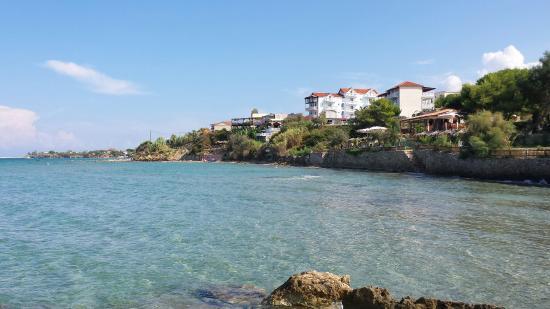 Ammoudi Beach