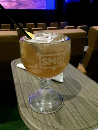 Studio Movie Grill Simi Valley