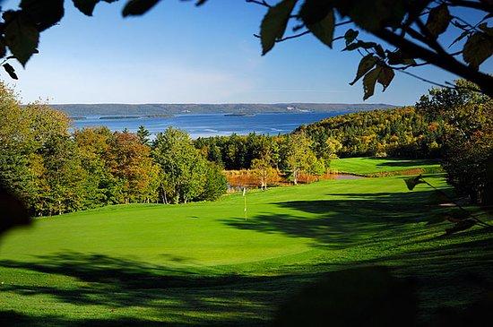 Dundee Resort & Golf Club