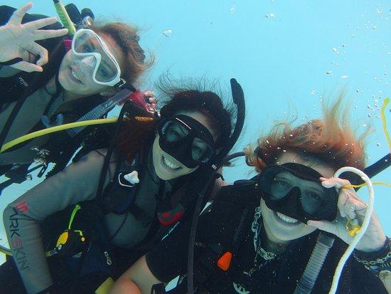 Anti Gravity Divers