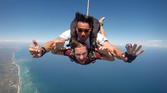 Skydive Diani