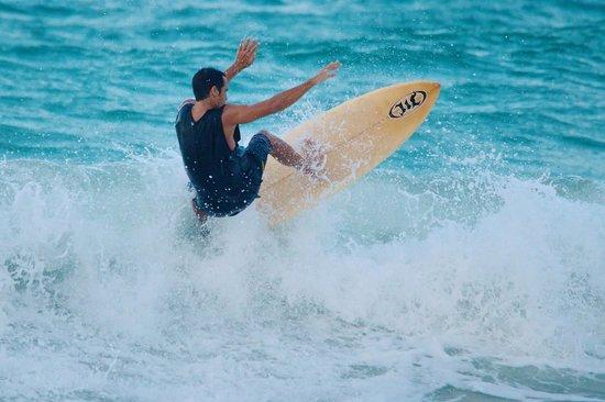 Uvero Alto Surf School