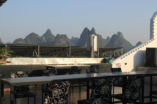 Mojo Rooftop Bar