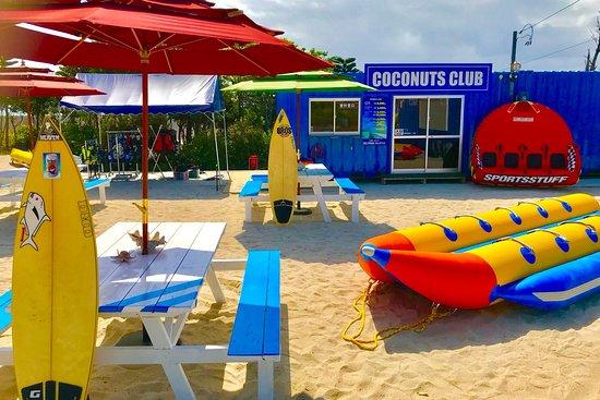 Coconuts Club