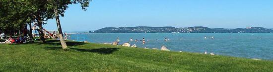 Heart of Balaton statue