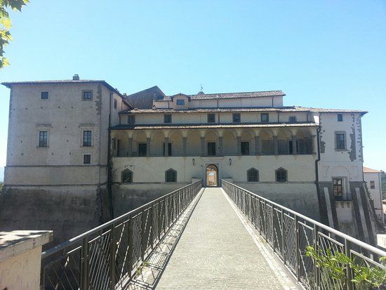 Castello Colonna