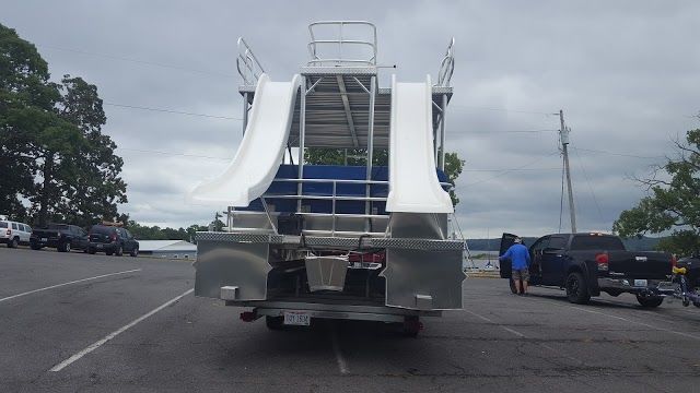 Kenlake Marina