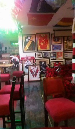 Tommys Sports Bar