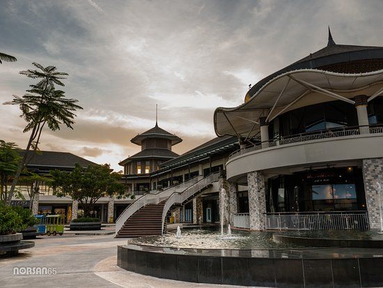 Lagoi Bay Mall