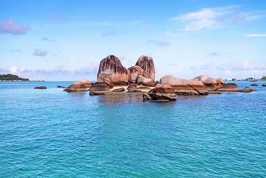Pulau Batu Berlayar