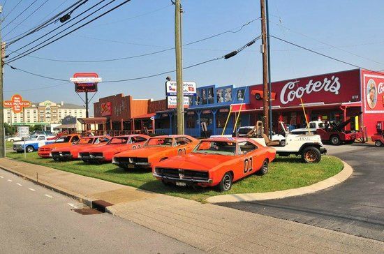 Cooter's Garage