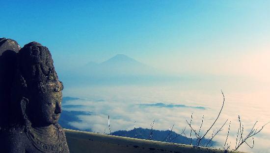 Suroloyo Peak