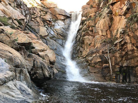 Cedar Creek Falls