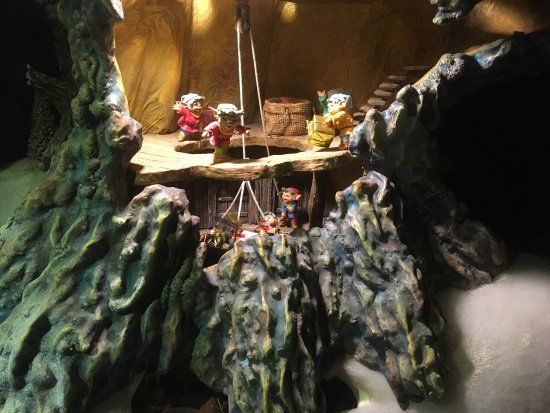 Christmas Woods Santa Clause Museum