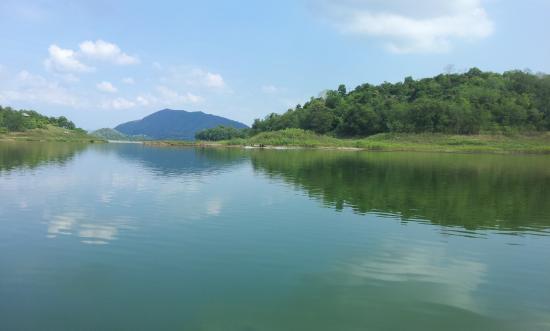 Kaeng Krachan Dam