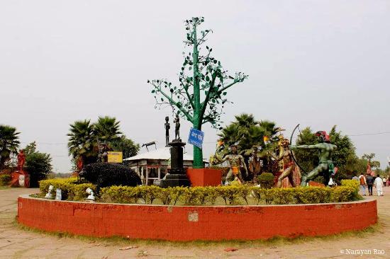 Purkhouti Muktangan